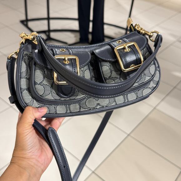 COACH Ashton Bag In Signature Jacquard CBJ00 Gold/Navy/Midnight Navy - Picture 6 of 11